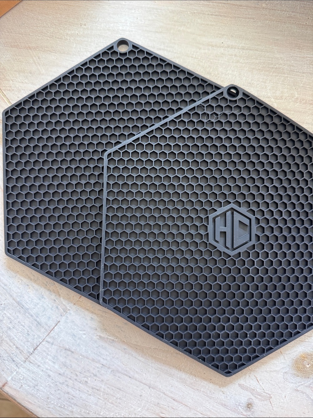 Hexclad silicone trivets- set of two